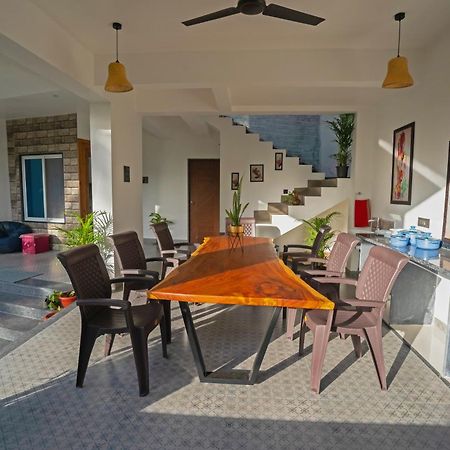 Almond Villa Alibag Luaran gambar